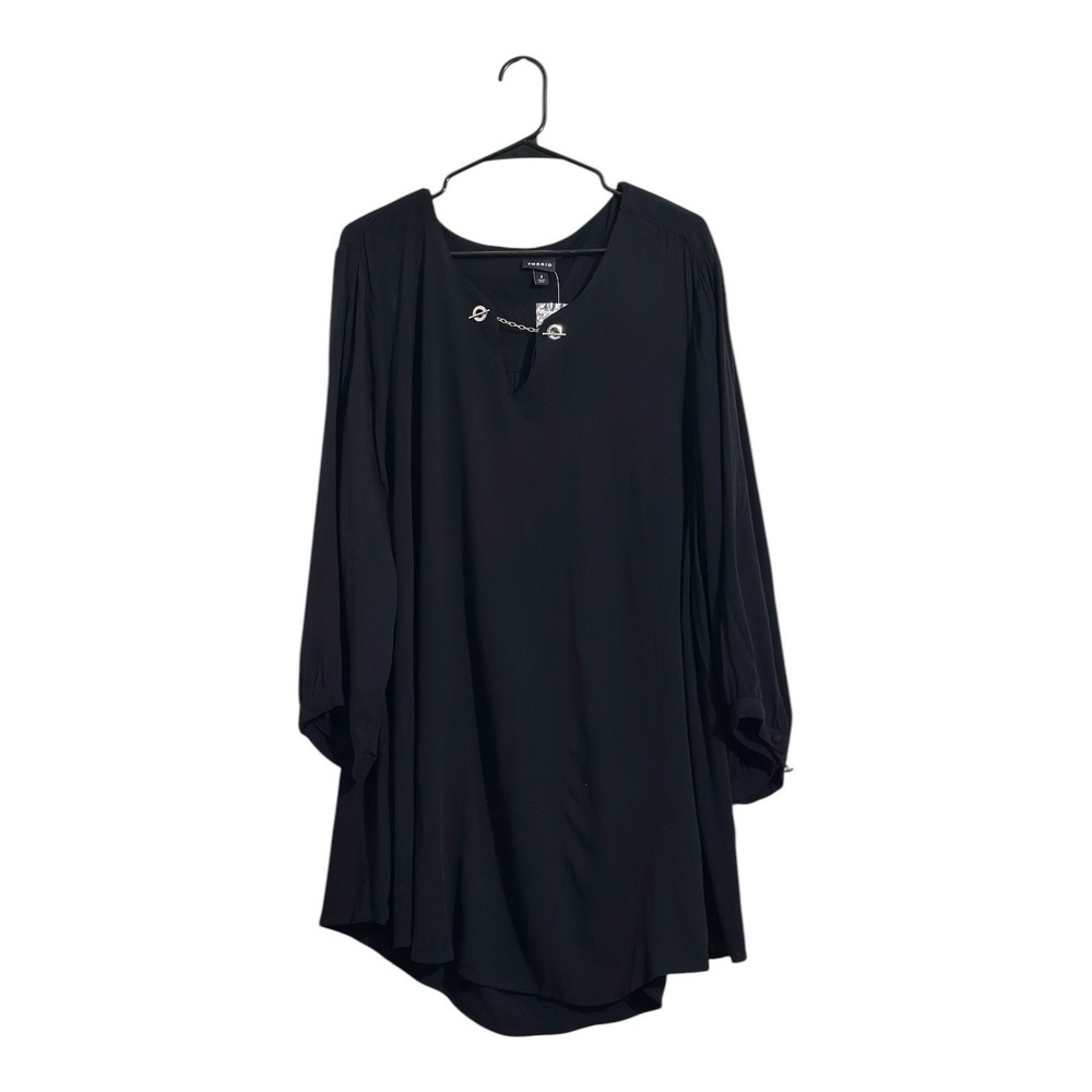 Torrid Chic Chainlink Toggle Blouse Minimalist Women's Plus Size 4X Flowy NWT